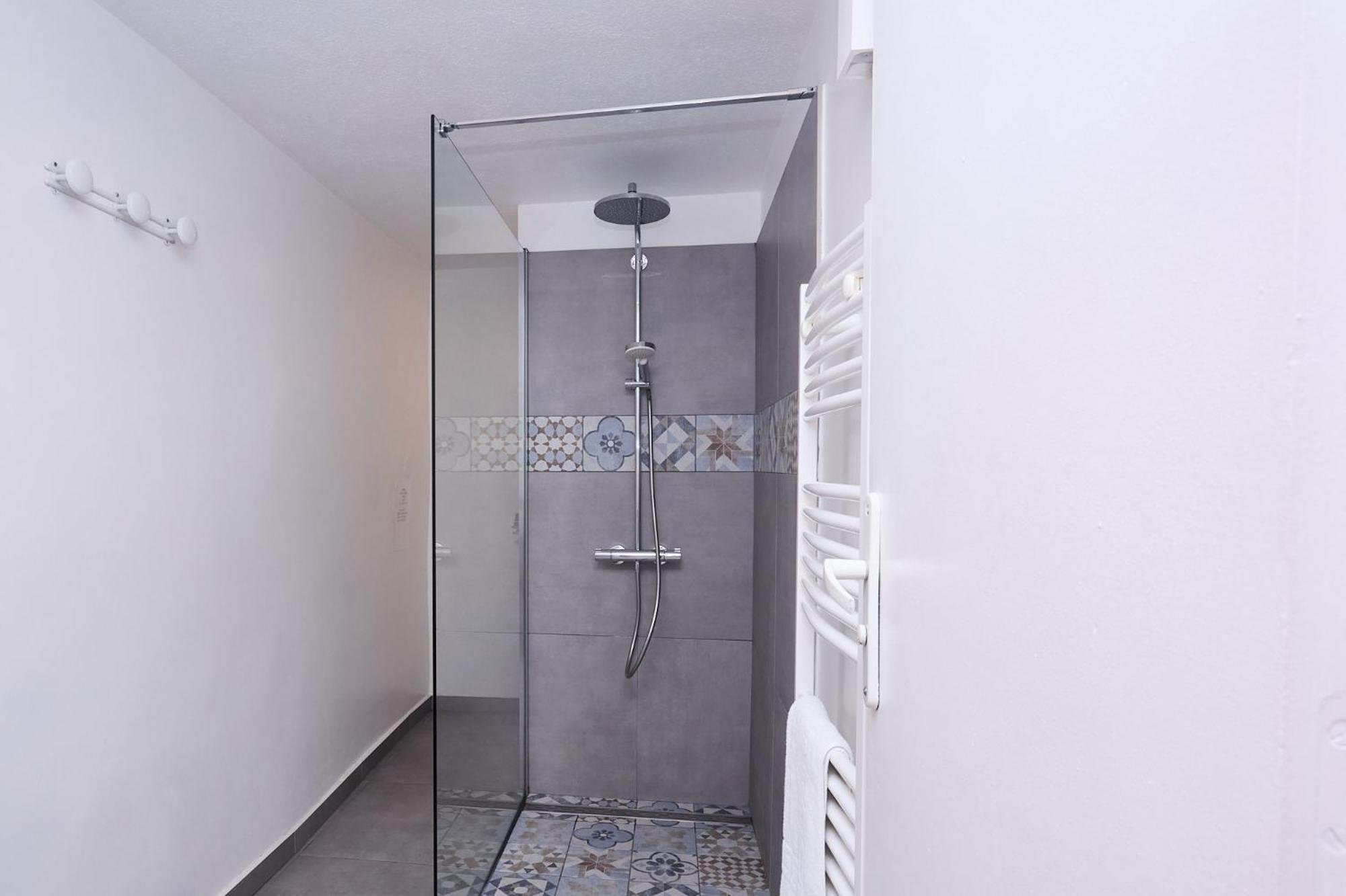 Appartements Avec Jardin Dans Villa Rocaille Cassis Exterior photo
